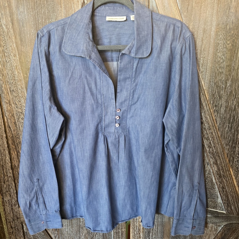Coldwater Creek Shirt Women's Size 2X (20W-22W) Light Denim Pullover Long Sleeve
